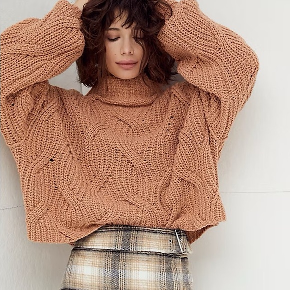 Free People Sweaters - 100% Cotton FREE PEOPLE Seasons Change Cozy Knit Sweater